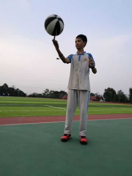 仁爱中学|篮球社团