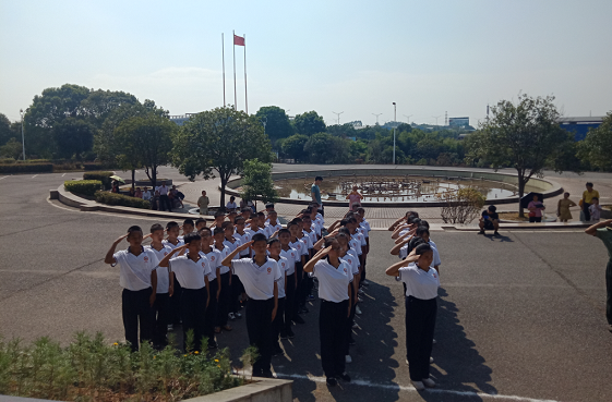 衡阳市蒸湘区仁爱实验中学|衡阳全日制|全寄宿|全封闭|半月假制初级中学